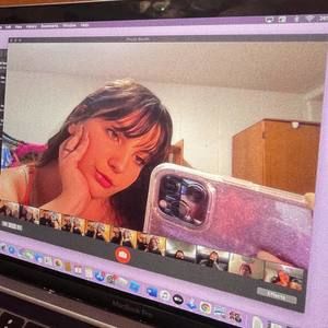 Meet your Posher, Abby